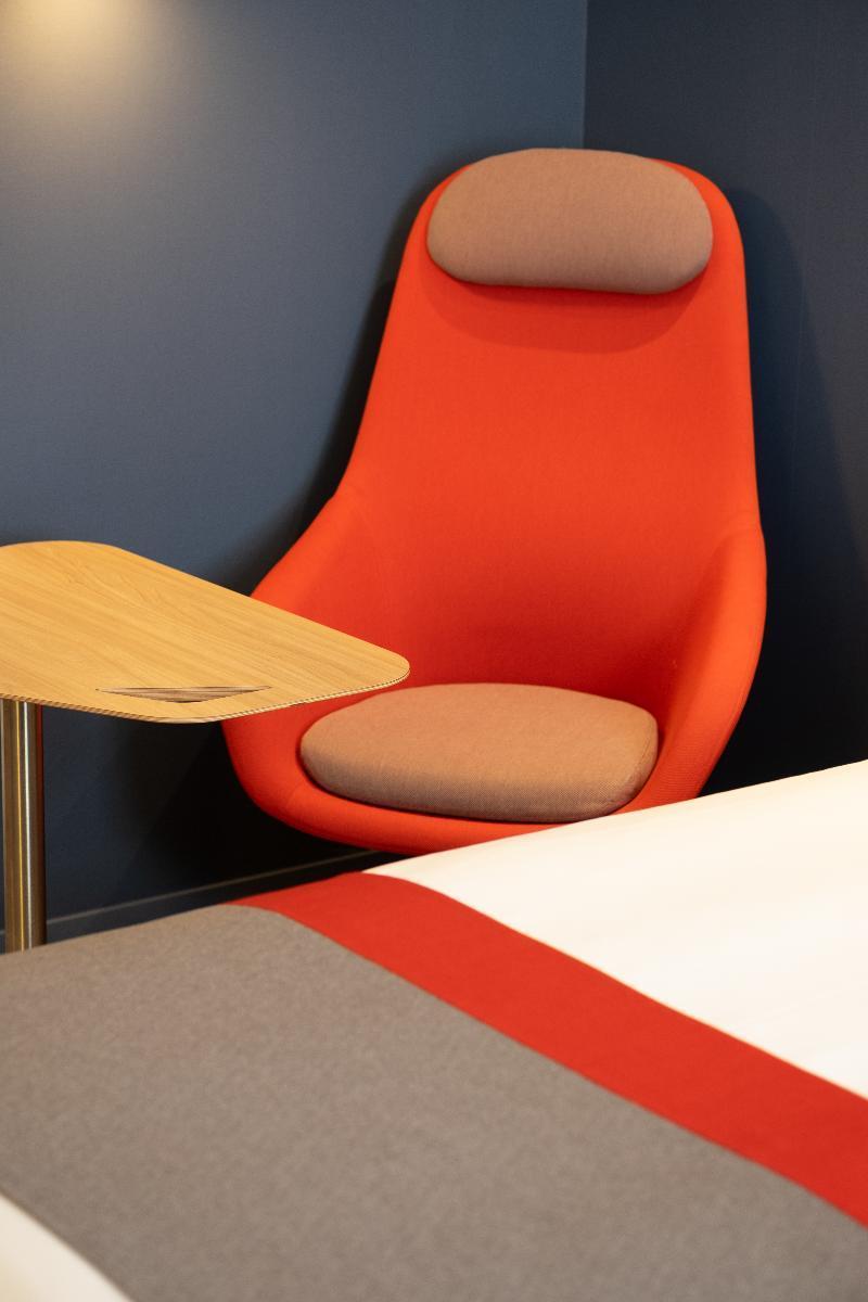 Holiday Inn Express - Bordeaux - Lormont By Ihg Bagian luar foto