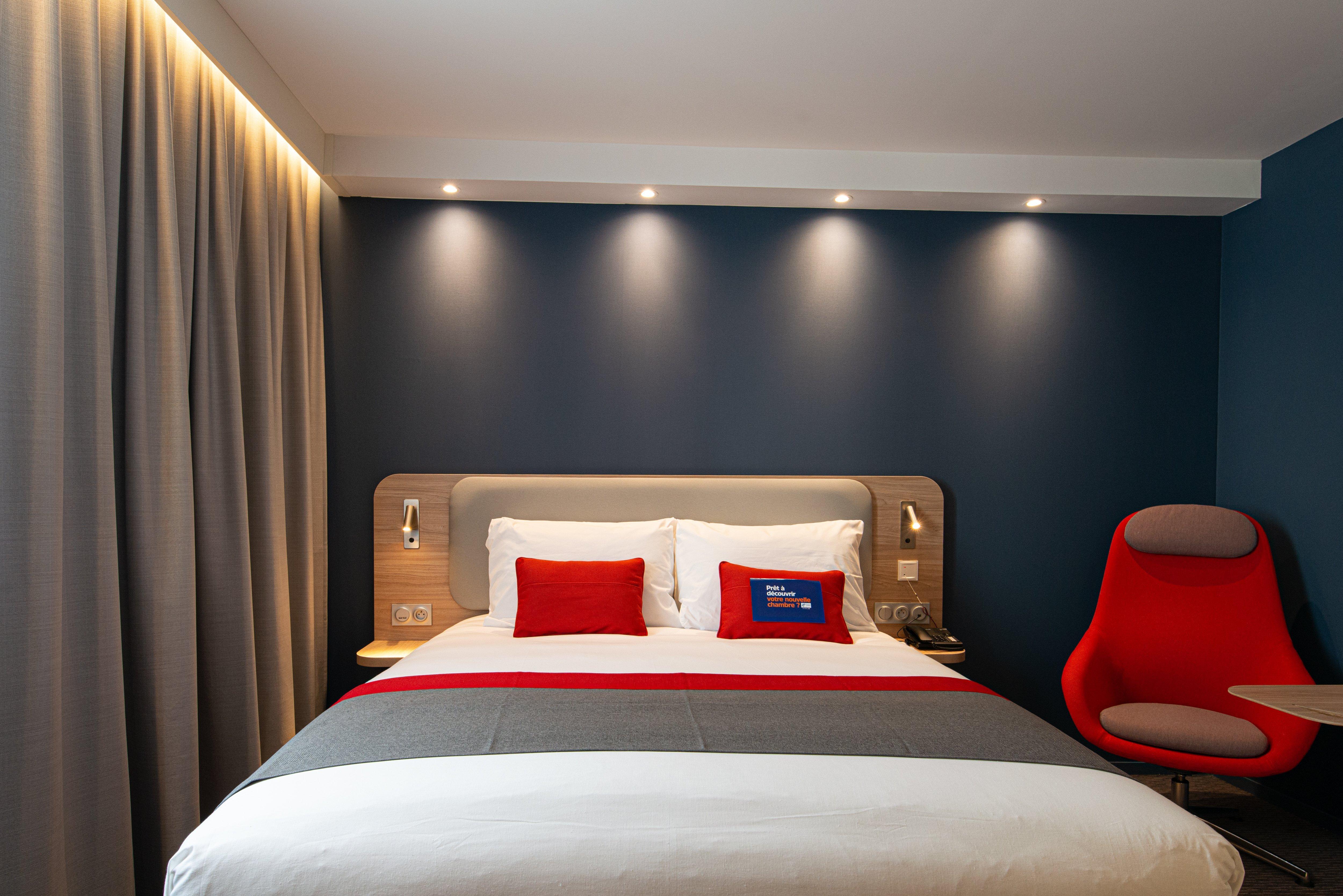 Holiday Inn Express - Bordeaux - Lormont By Ihg Bagian luar foto